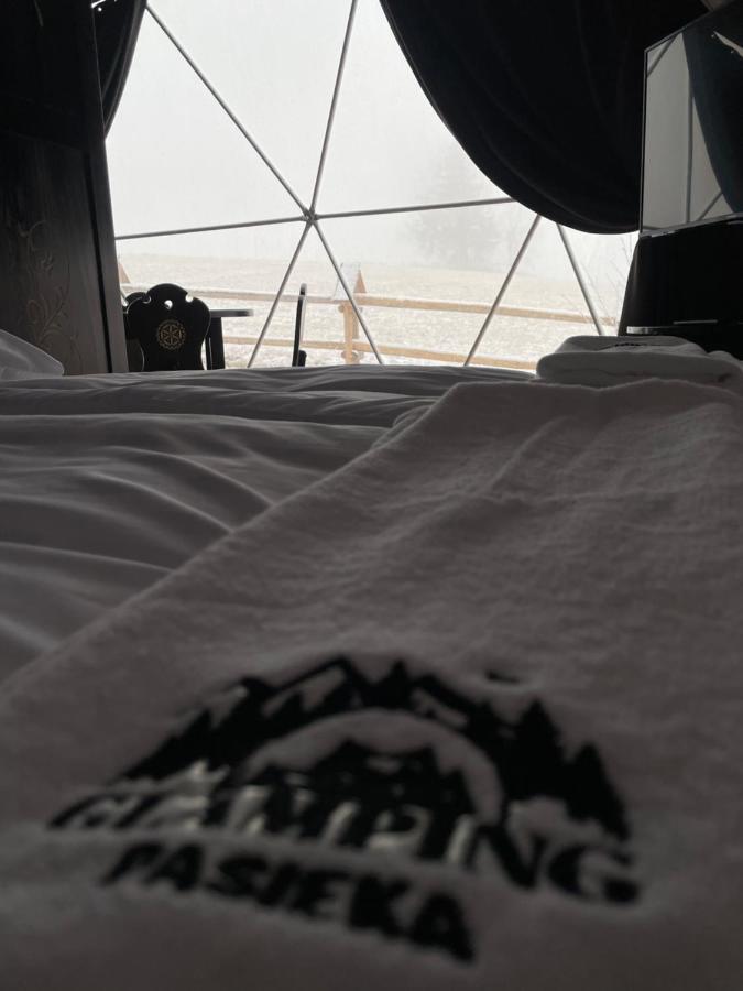 Glamping Pasieka Gron Bagian luar foto