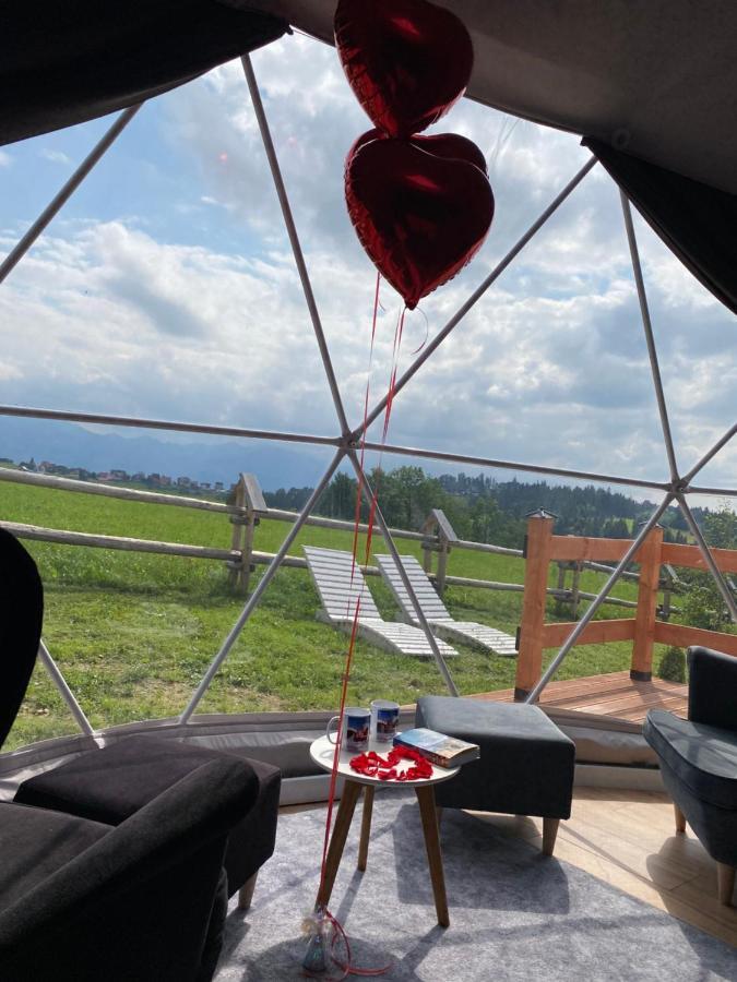 Glamping Pasieka Gron Bagian luar foto